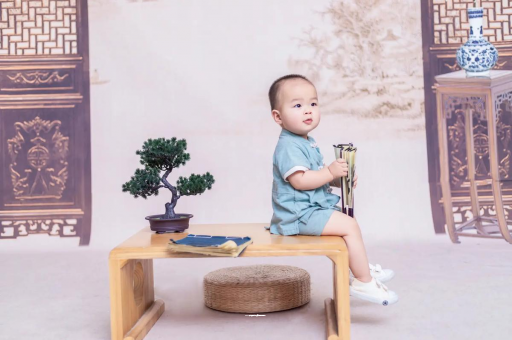 启东宝宝几个月会认人